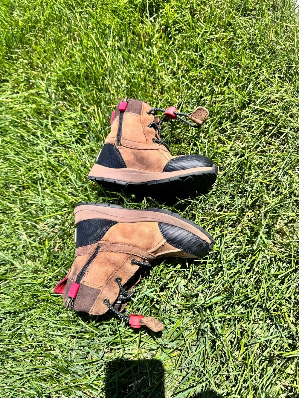 UGG turlock waterproof